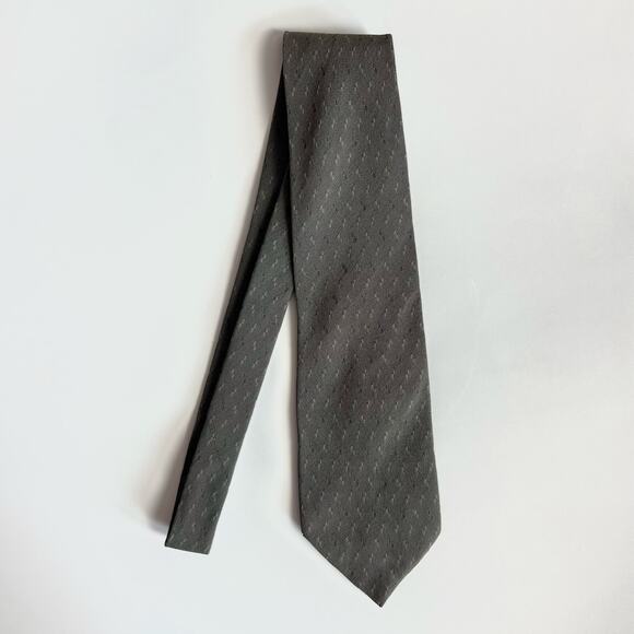 Giorgio Armani Men's Cravatte Grey Silk Tie Made in Italy 59"x3.7" - Picture 2 of 8